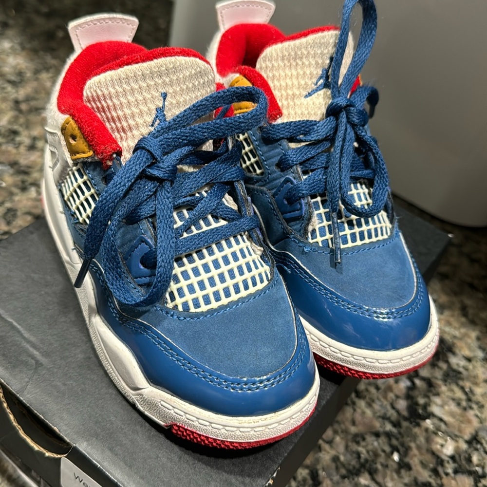 Toddler boy sneakers
